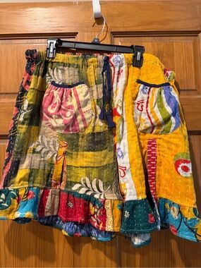 NWOT! Xl-2x Kantha Karma Bohemian Patchwork shorts in Yellow and Multicolor
